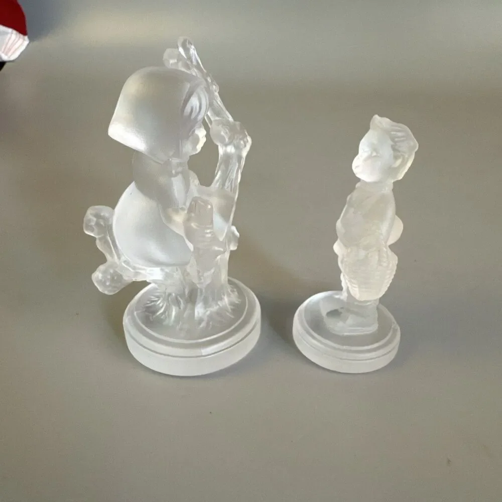 Goebel Hummel Apple Tree Girl & Boy W/basket Frosted 24% Lead Crystal Figurine